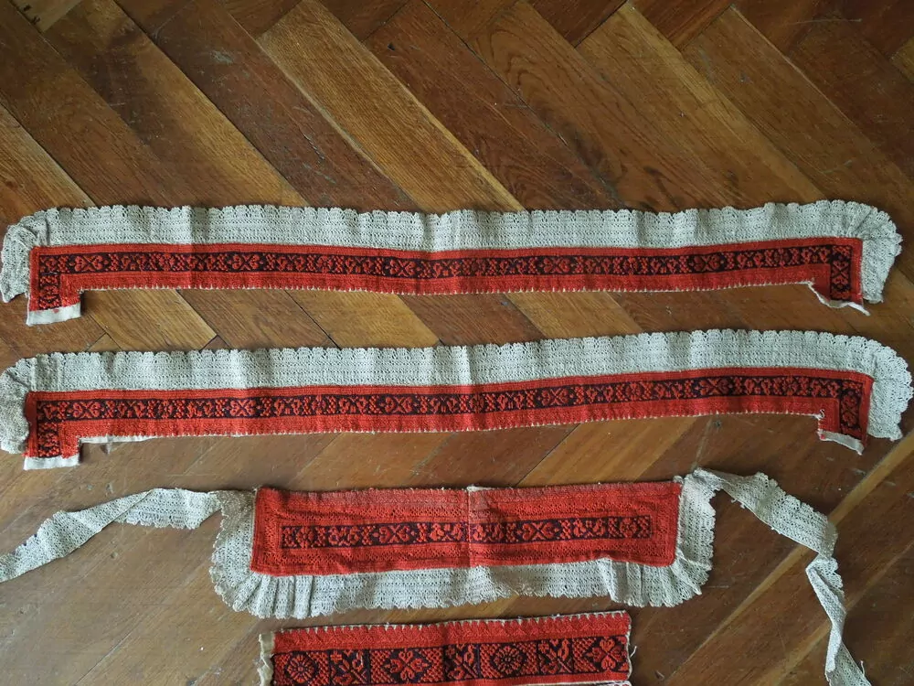 KROJ VYŠÍVÁNÍ KE KROJI DÁMSKÉ KUNOVSKÉ