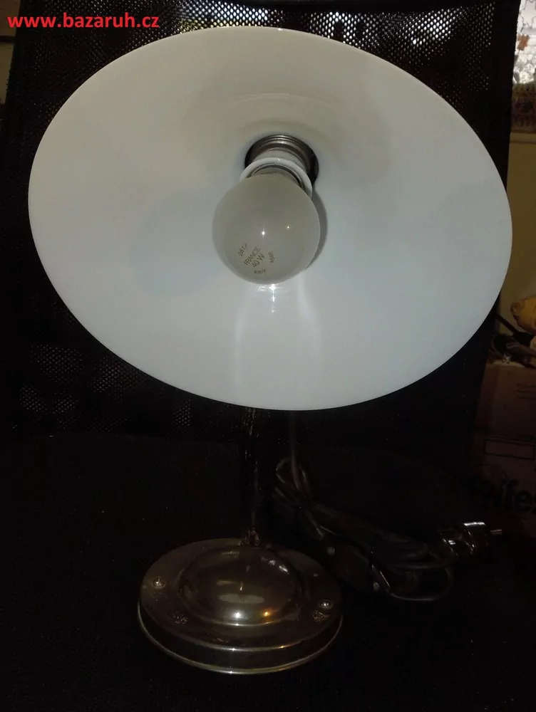 STAROŽITNÁ STOLNÍ NEBO NÁSTĚNNÁ LAMPA , LAMPIČKA HELIOLUX "M"