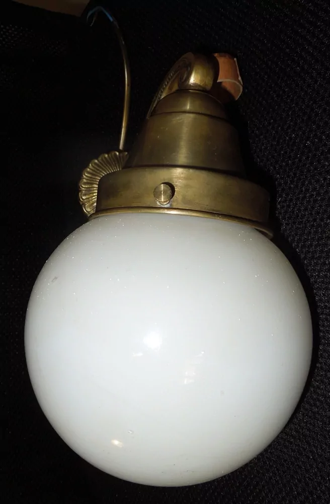 LAMPIČKA NA STĚNU 1 KS NÁSTĚNNÁ LAMPA ELEKTRICKÁ