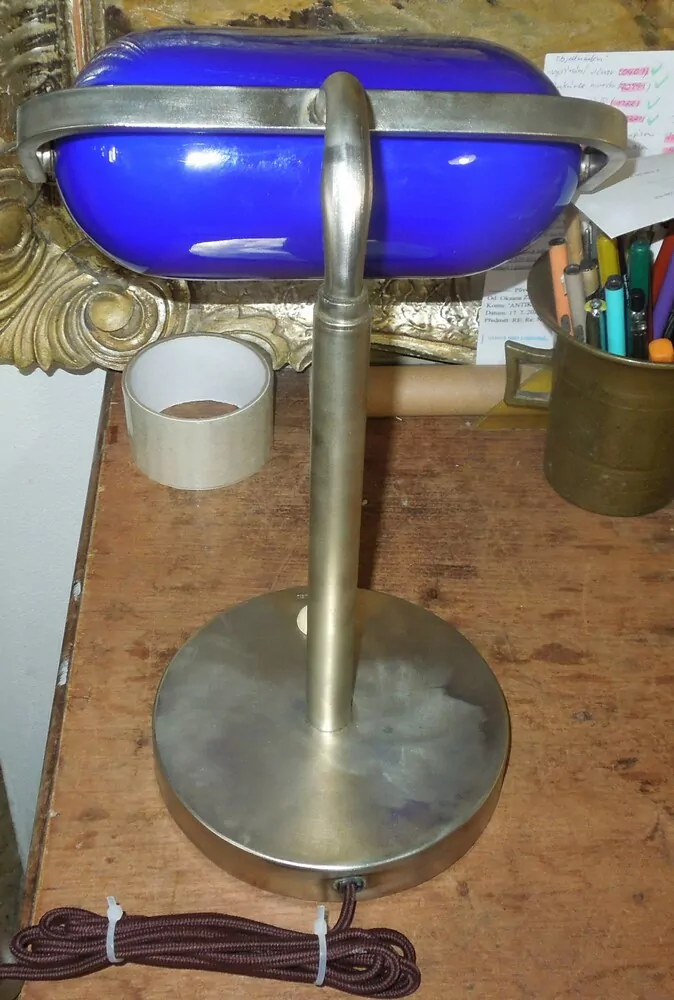 STAROŽITNÁ STOLNÍ LAMPA ELEKTRICKÁ BANKÉŘKA