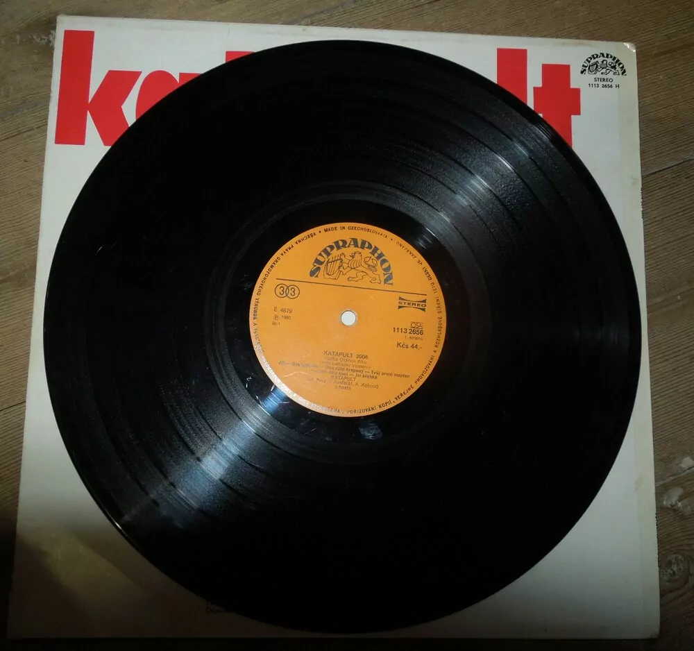 LP KATAPULT 2006