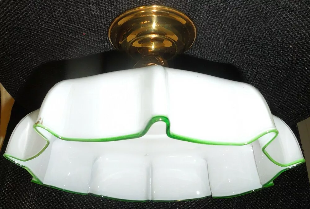 STAROŽITNOST STROPNICE 1 KS LUSTR STÍNÍTKO ŠIRM