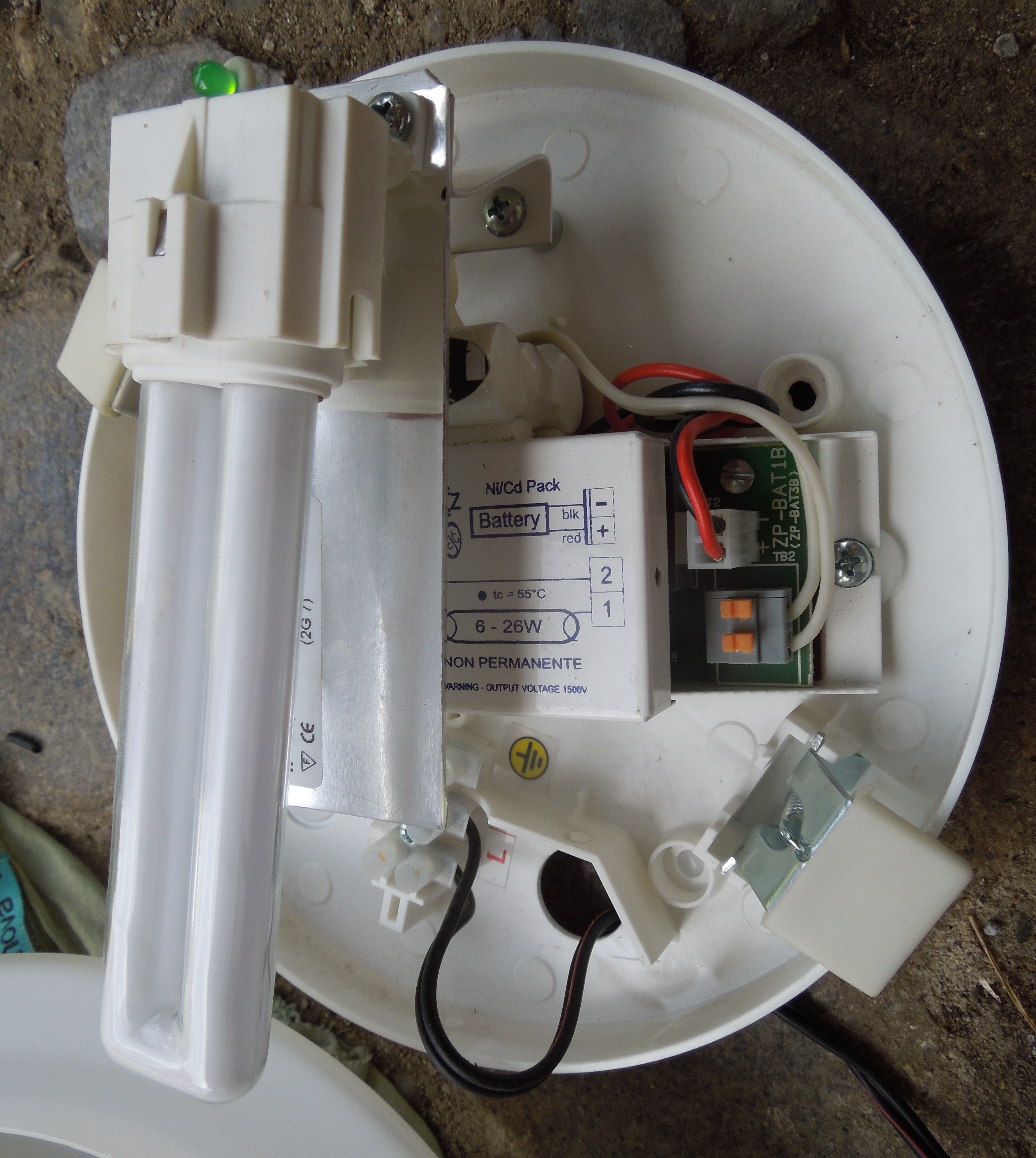 STROPNICE OSMONT TYP : FM6/D/040 IP43 230 V 7W