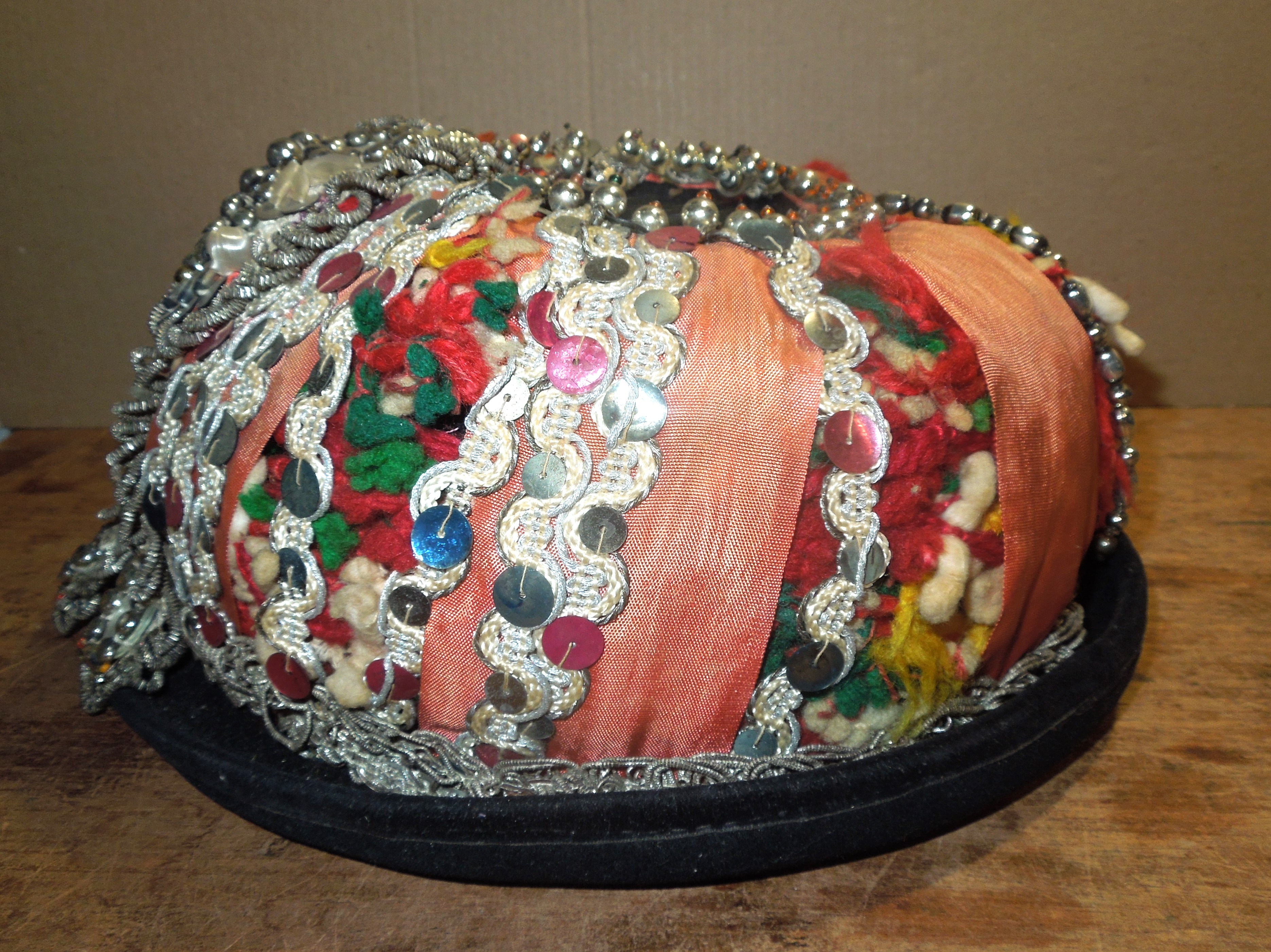 KLOBOUK KE KROJI PÁNSKÝ