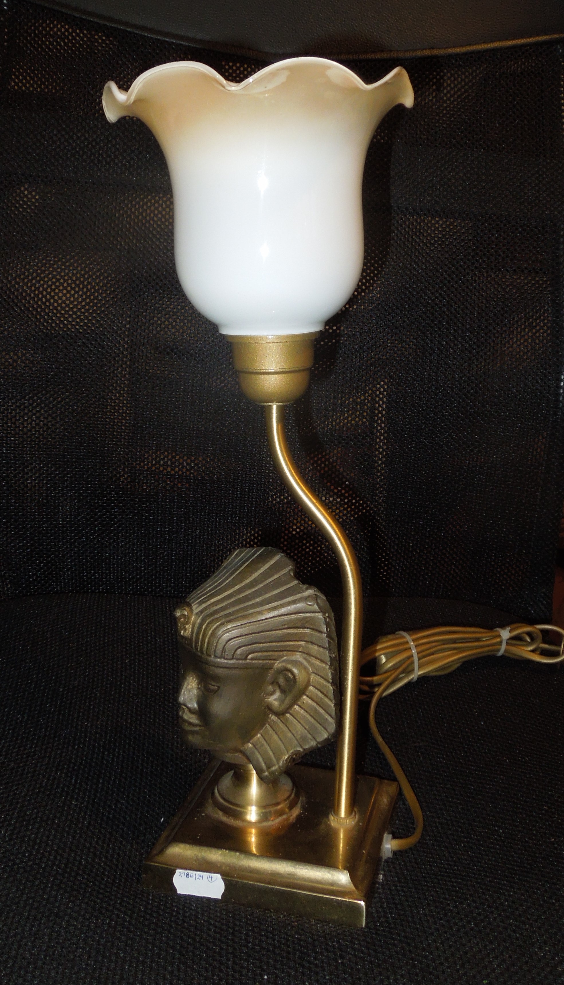 STARÁ STOLNÍ LAMPA MOTIV EGYPT