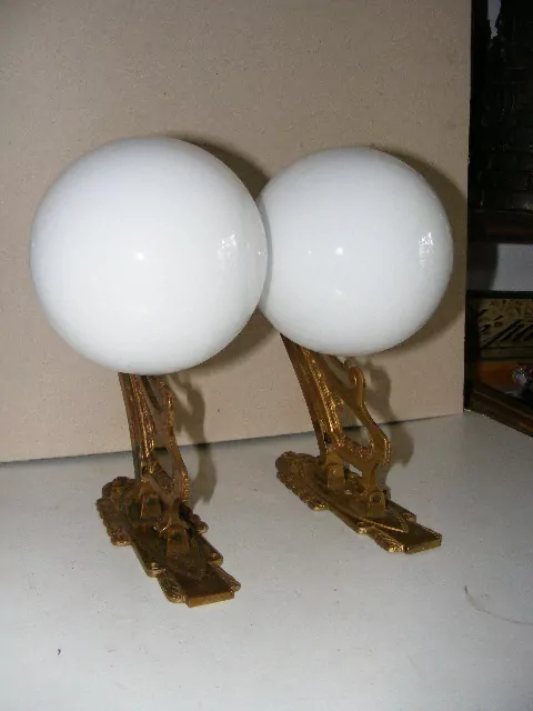 LAMPIČKA NA STĚNU 2 KS LAMPIČKY LAMPY ELEKTRICKÉ