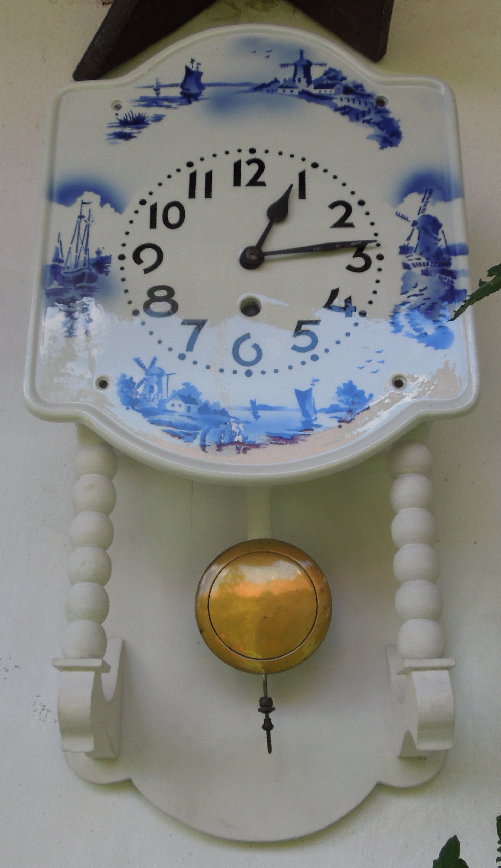 HODINY PORCELÁNOVÉ KUCHYŇSKÉ PORCELÁNKY  MLÝNY