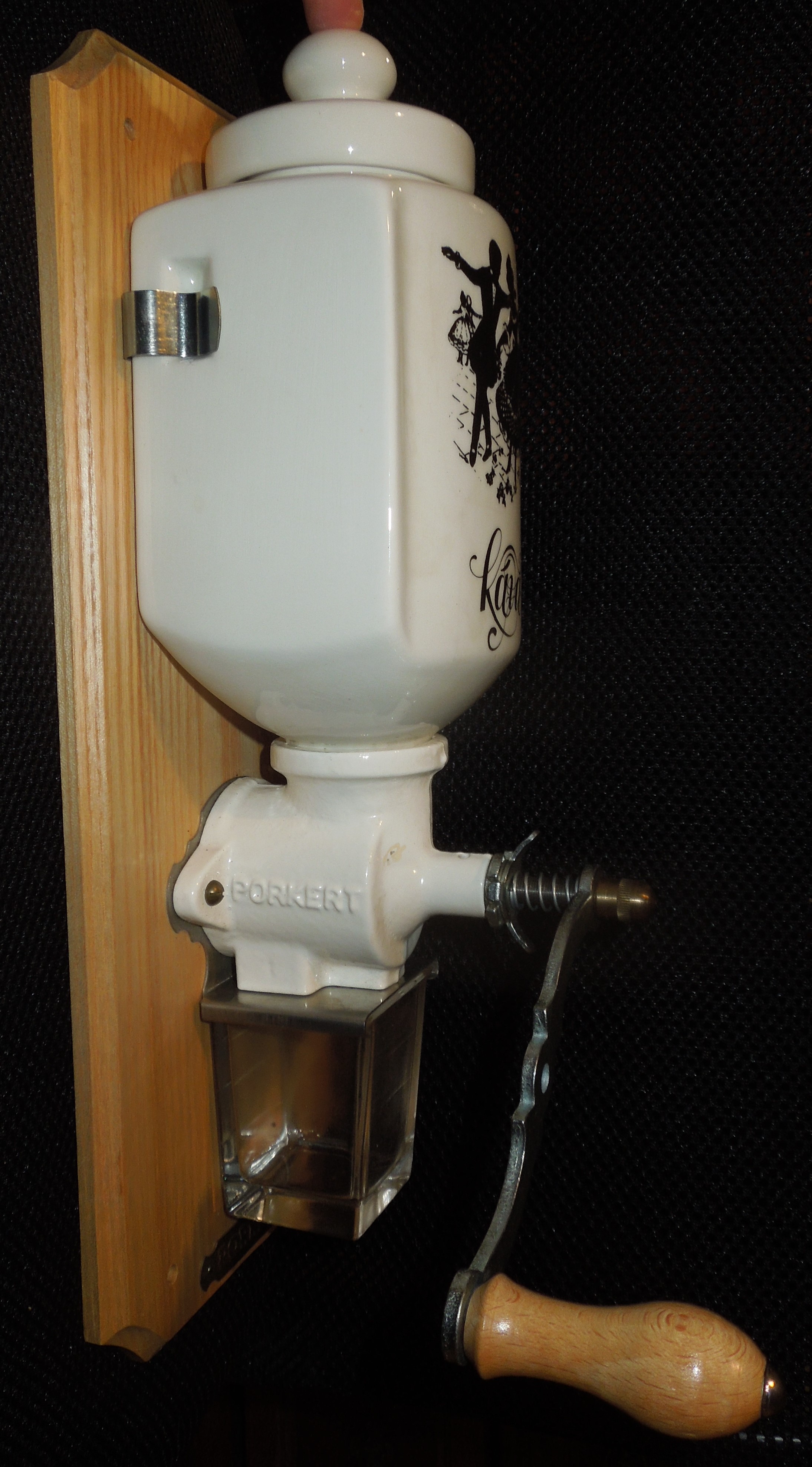 STAROŽITNÝ MLÝNEK KAFEMLÝNEK KÁVOMLÝNEK ROKOKO POKER