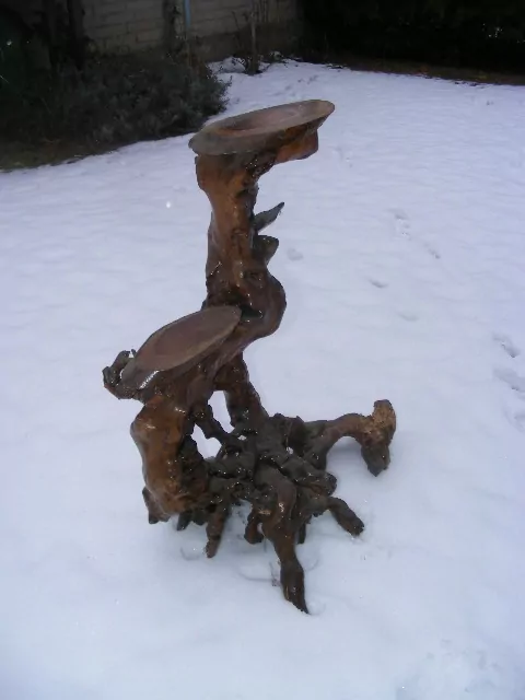 STOJAN POLICE NA KVĚTINY SAMOROST