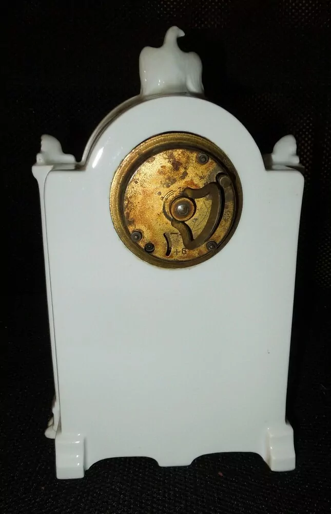 STAROŽITNOST HODINY PORCELÁNOVÉ značené ROSENTHAL