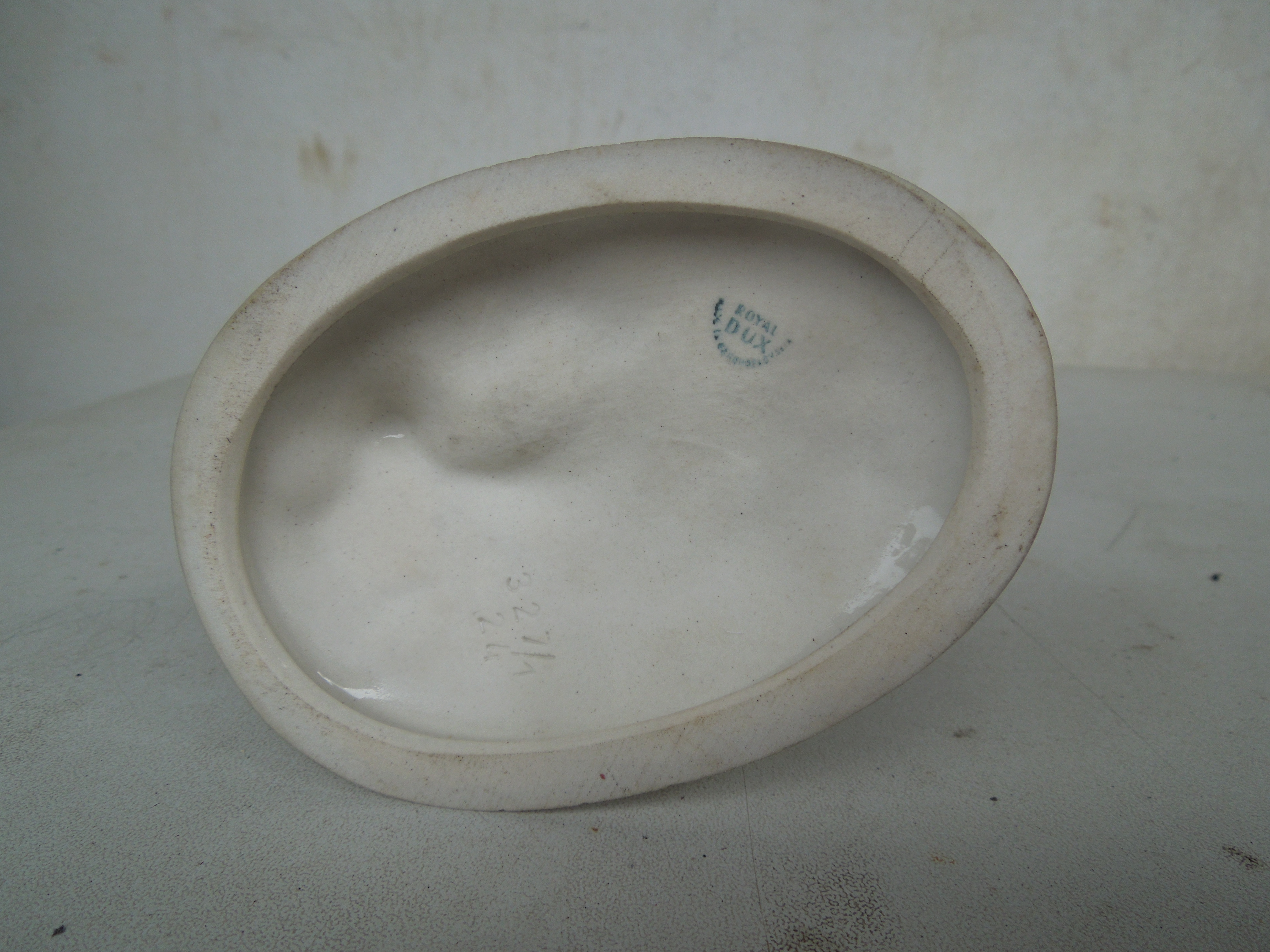 PORCELÁNOVÁ SOŠKA DUX KŮŇ