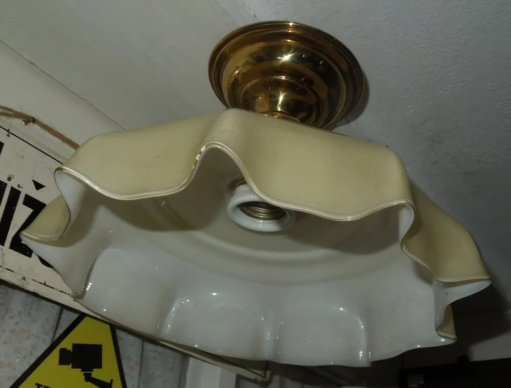 STAROŽITNÝ STROPNICE STARÝ LUSTR 1 KS STÍNÍTKO ŠIRM s vypínačem