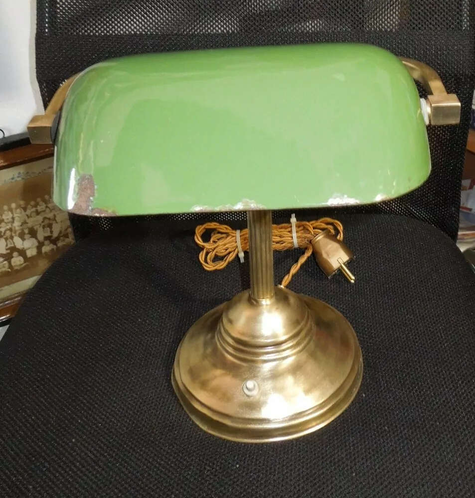 STAROŽITNÁ STOLNÍ LAMPA ELEKTRICKÁ BANKÉŘKA