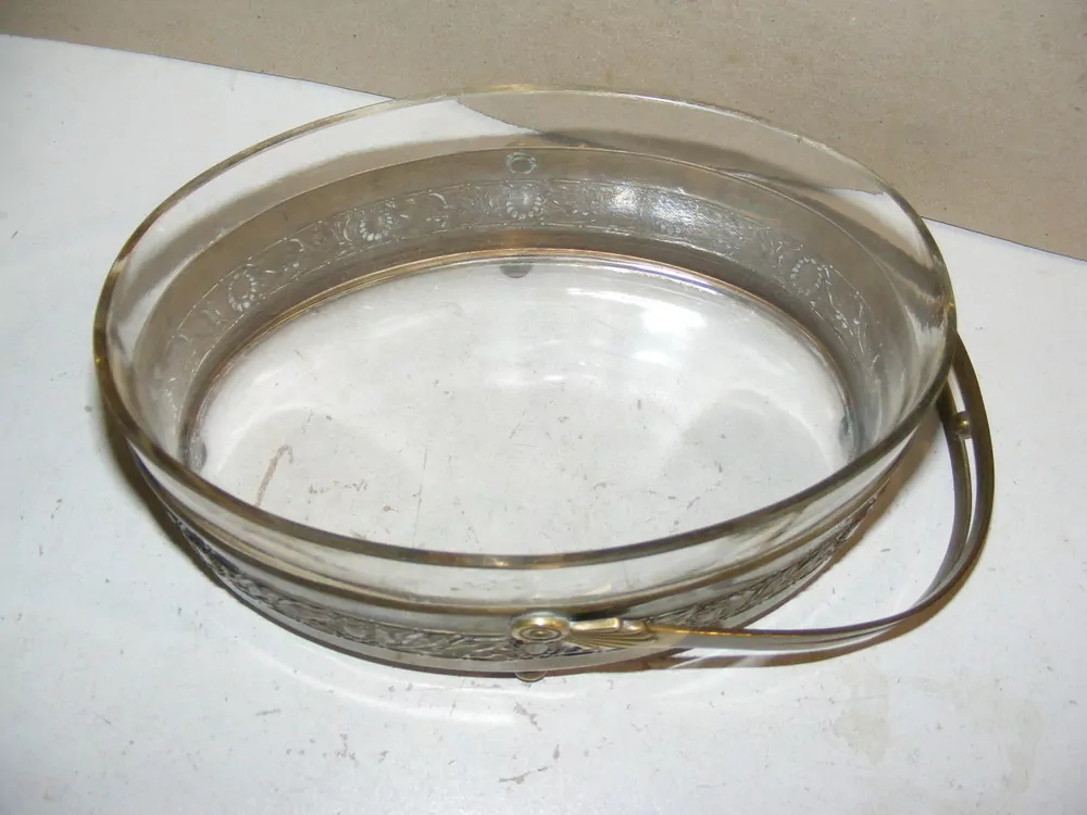 MALÁ ŽARDINIERA S KOVOVOU MONTÁŽÍ