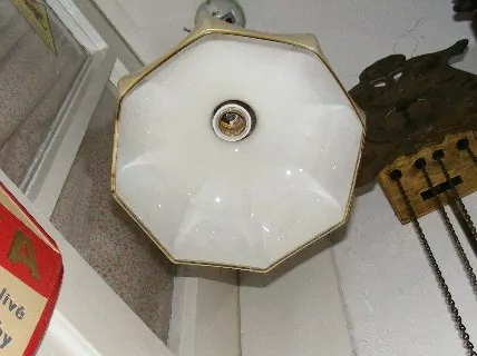 STAROŽITNÝ STAHOVACÍ LUSTR STÍNÍTKO STAHOVAČKA