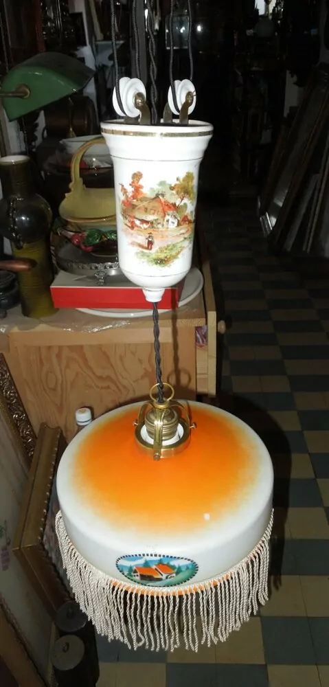 STAHOVACÍ LUSTR STÍNÍTKO STAHOVAČKA
