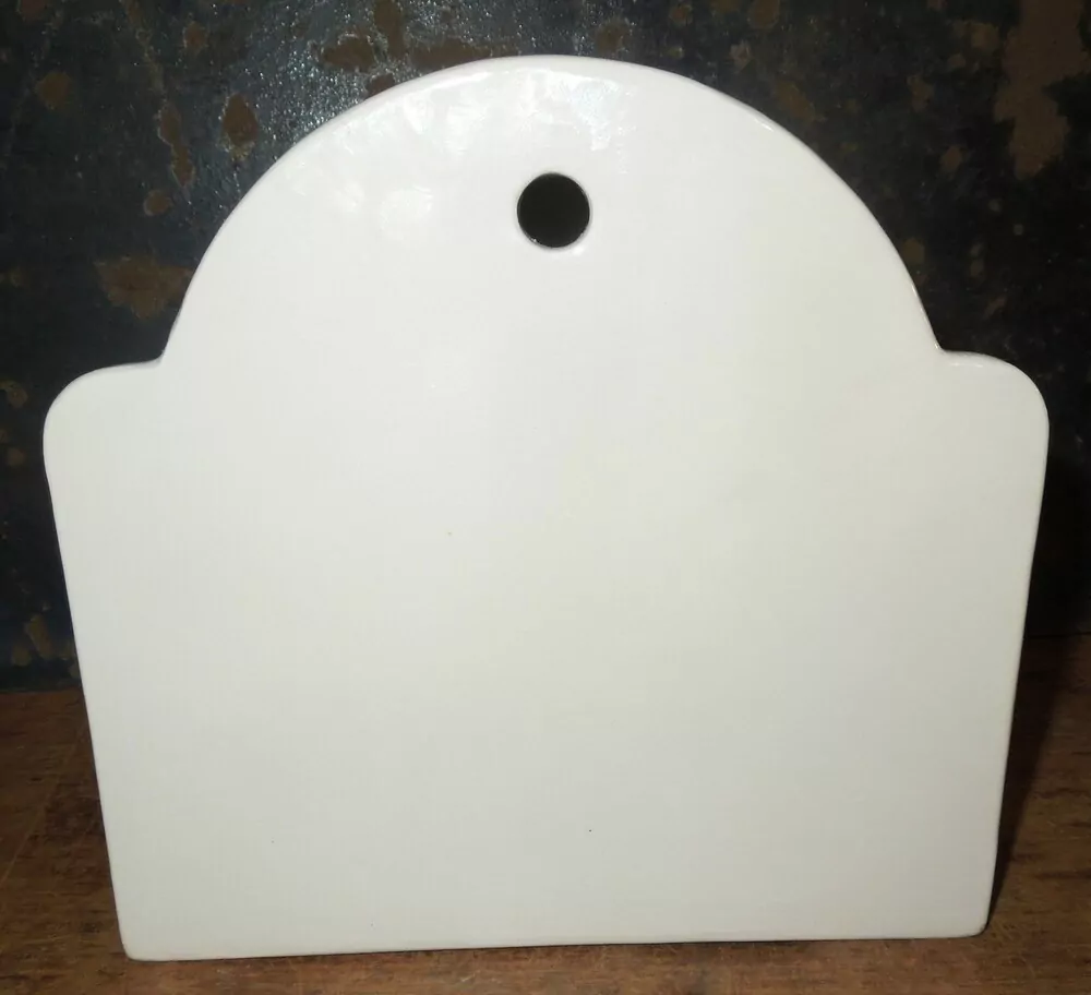 PORCELÁNOVÝ KOŘENKA DOZA NA ZEĎ