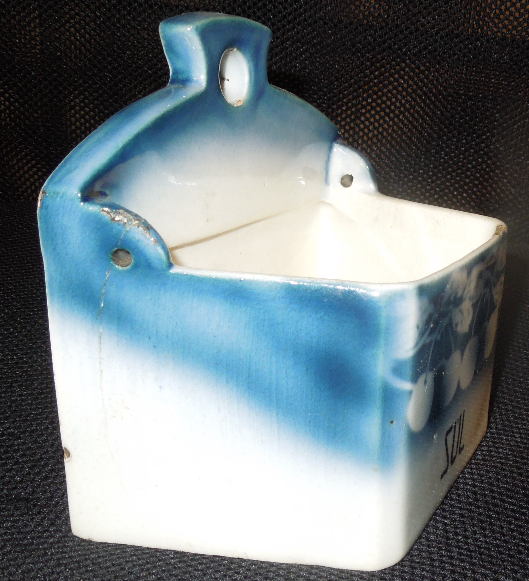 KOŘENKA DOZA  TŘEŠNĚ