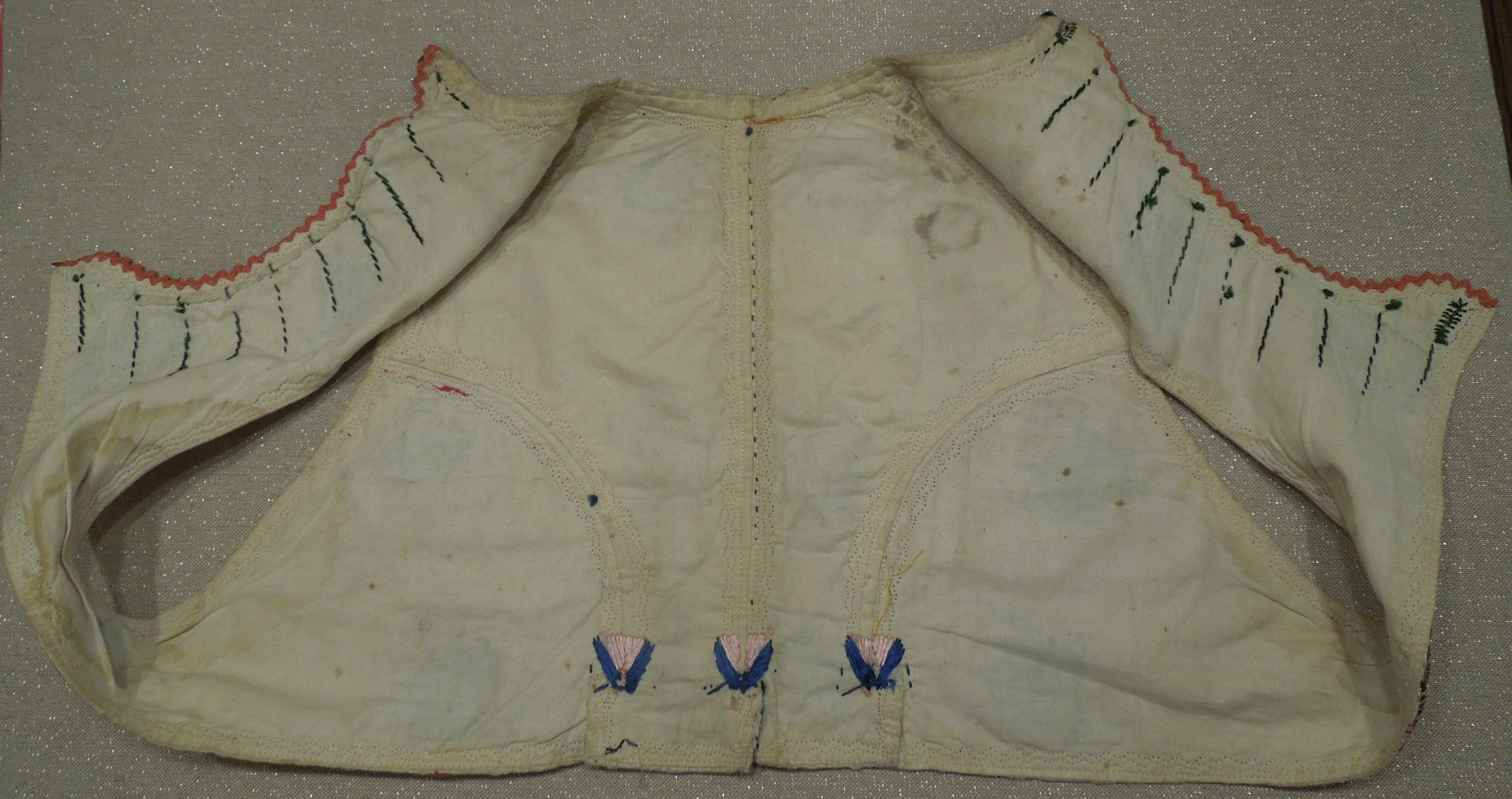 KROJ KORDULA KE KROJI PÁNSKÁ