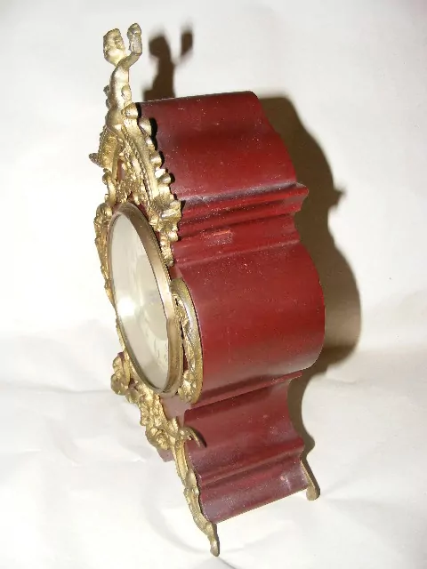 HODINY STOLNÍ, BUDÍK