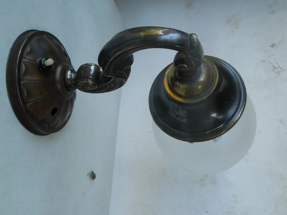 LAMPIČKA NA STĚNU 1 KS NÁSTĚNNÁ LAMPA s vypínačem