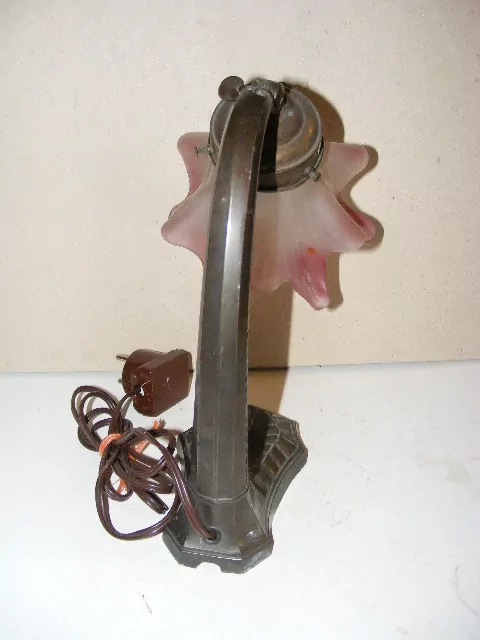 STAROŽITNÁ STOLNÍ LAMPA ELEKTRICKÁ NEBO NÁSTĚNNÁ