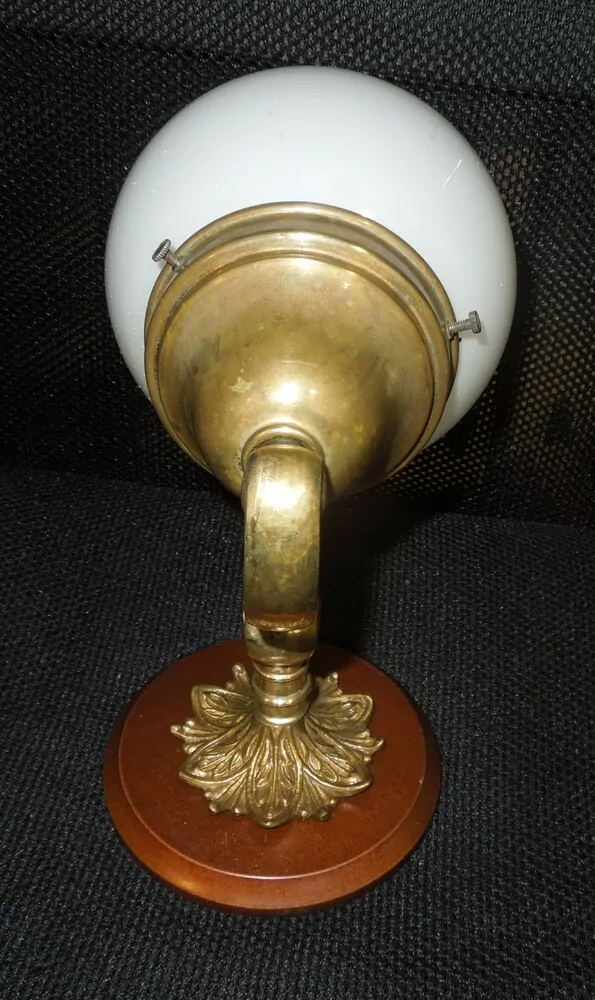 LAMPIČKA NA STĚNU 1 KS NÁSTĚNNÁ LAMPA