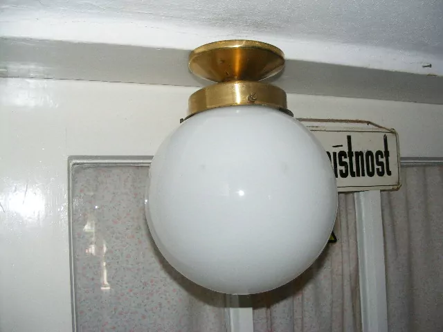 STROPNICE STARÝ 1 KS LUSTR STÍNÍTKO ŠIRM