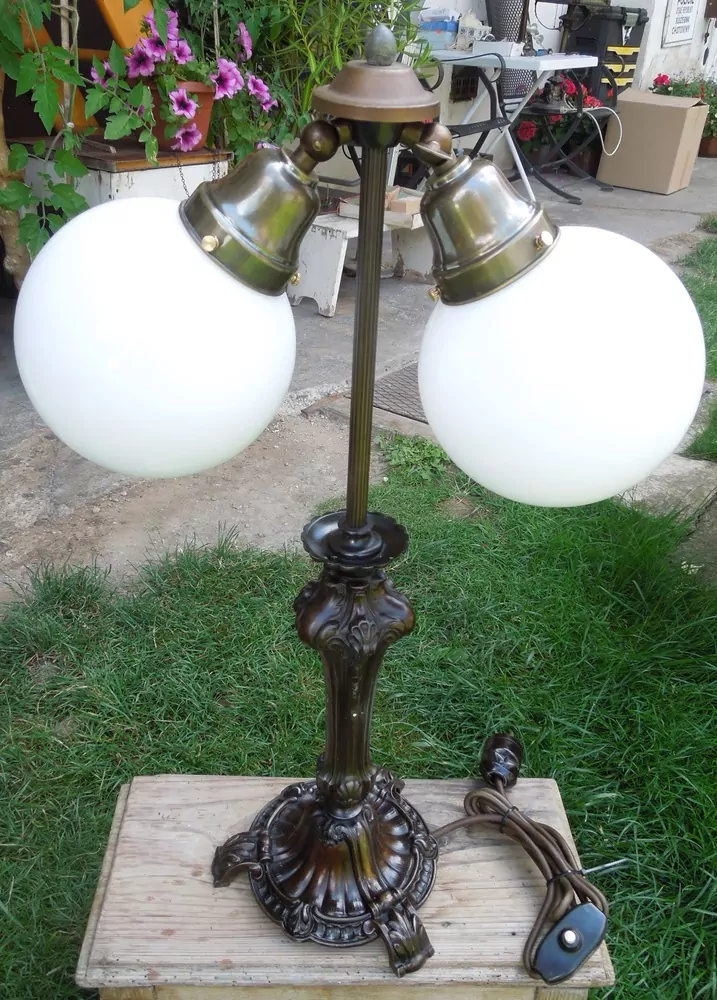 STOLNÍ LAMPA NASTAVOVACÍ