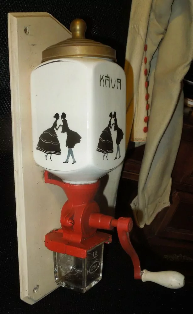 STAROŽITNÝ MLÝNEK KAFEMLÝNEK KÁVOMLÝNEK Rokoko