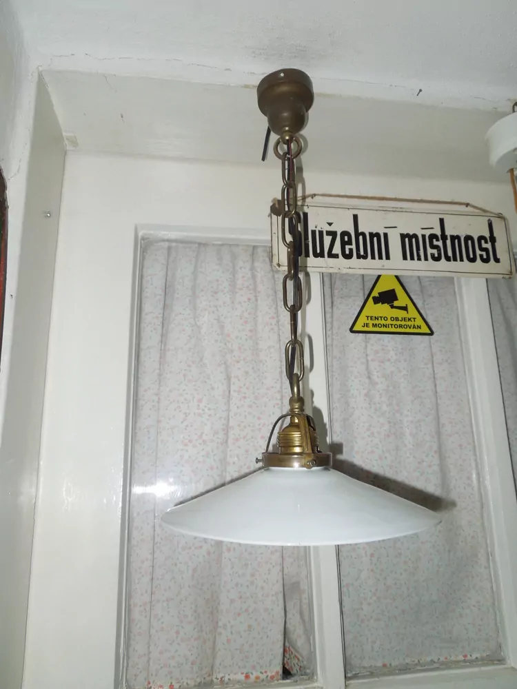 STARÝ LUSTR STÍNÍTKO 1 ks