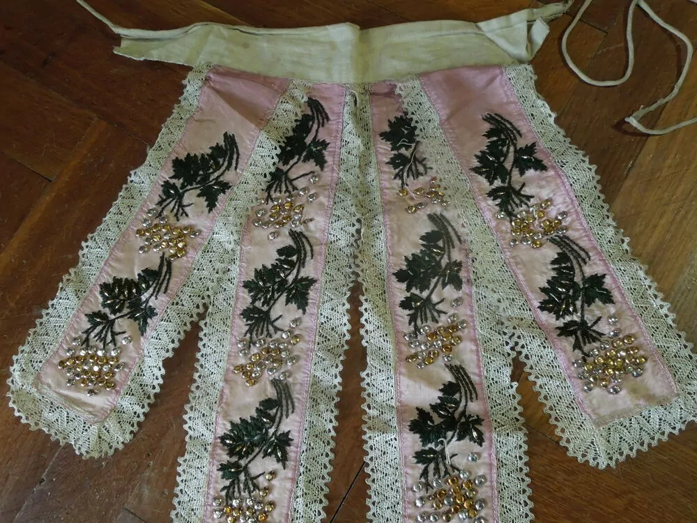 KROJ MAŠLA (TRÁČKY, ŠTRUPLE)