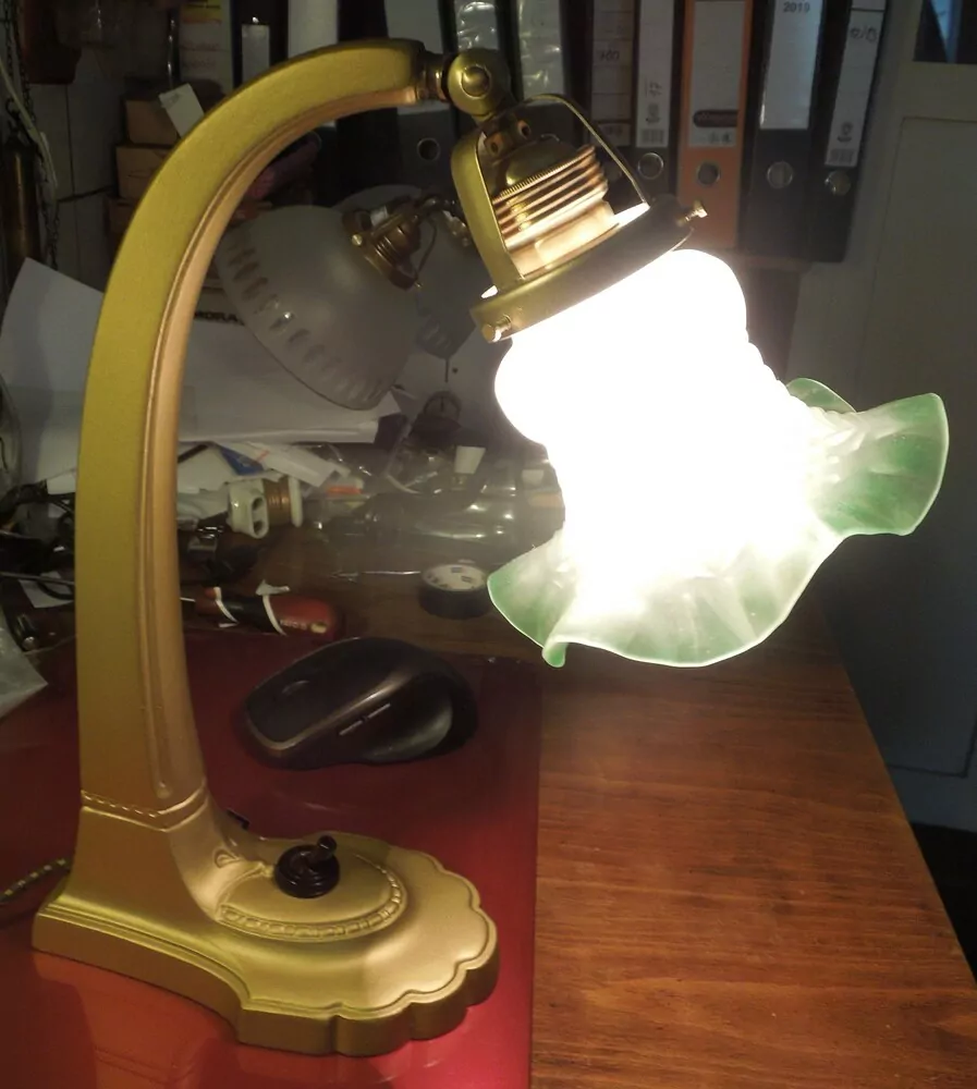 STAROŽITNÁ STOLNÍ LAMPA ELEKTRICKÁ