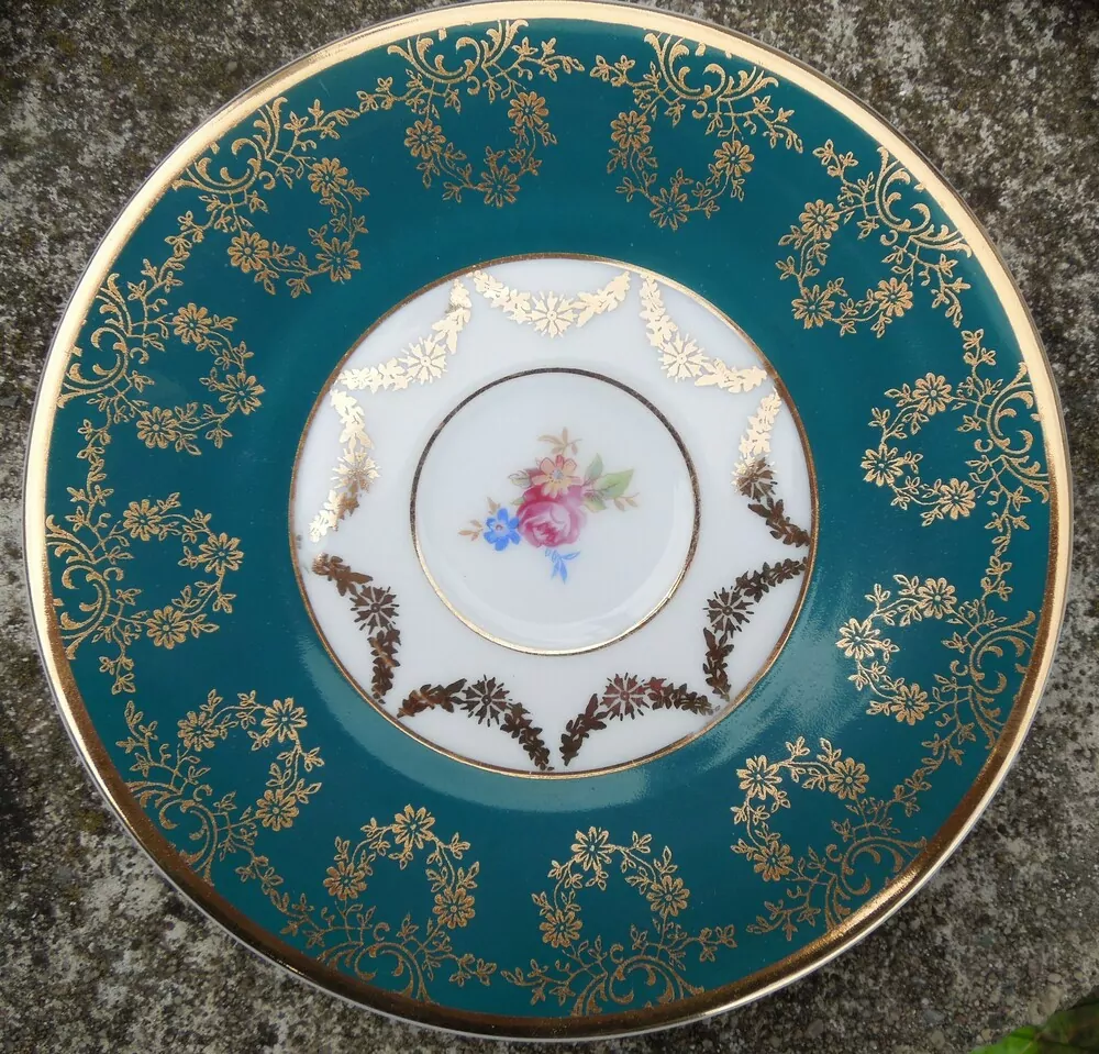 KÁVOVÁ SOUPRAVA ZELENÁ SE ZLATÝM, PORCELÁN