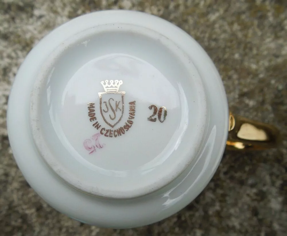 KÁVOVÁ SOUPRAVA PORCELÁNOVÁ