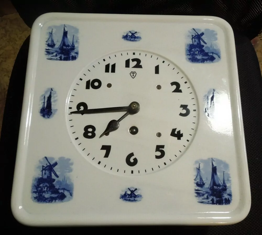 Starožitné porcelánové hodiny kuchyňské mlýny