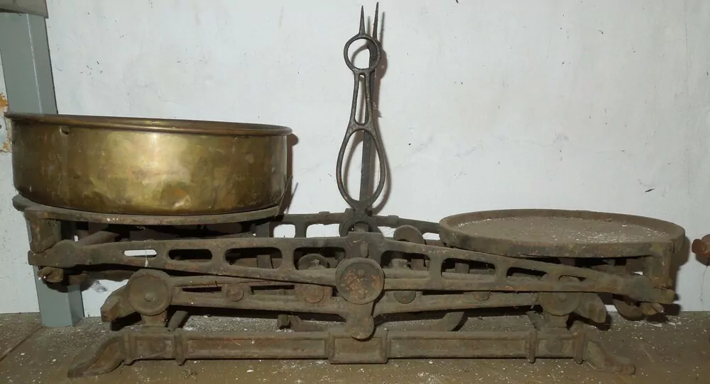 VÁHA VÁHY STAROŽITNÉ