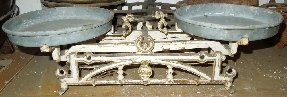 VÁHA VÁHY STAROŽITNÉ