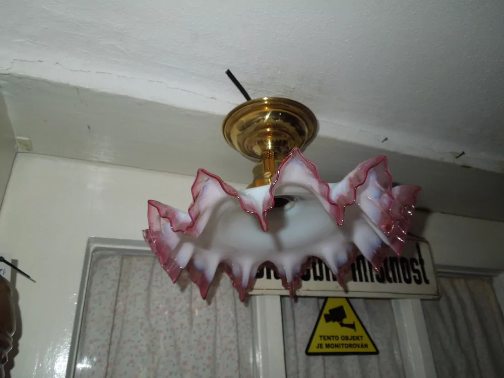 STAROŽITNOST STROPNICE 1 KS LUSTR STÍNÍTKO ŠIRM