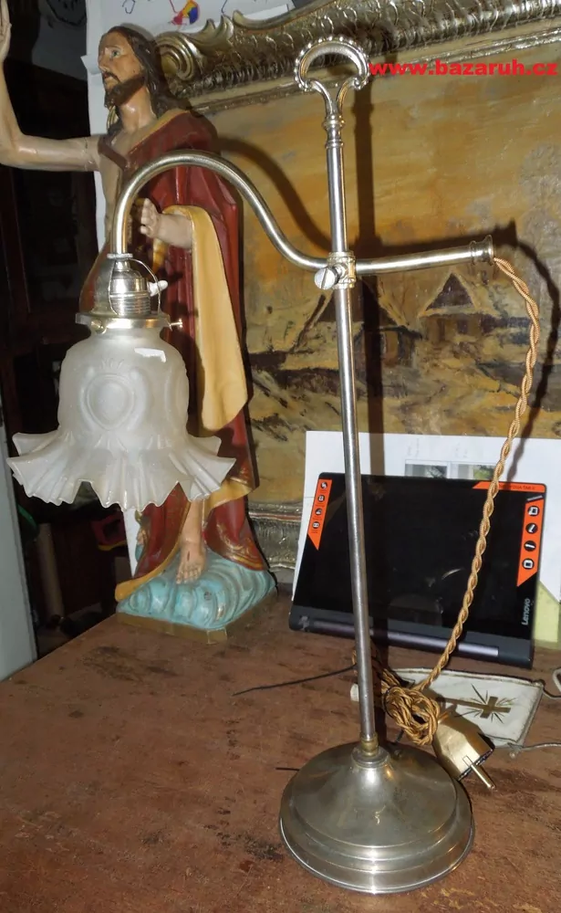 STAROŽITNÁ STOLNÍ LAMPA LAMPIČKA