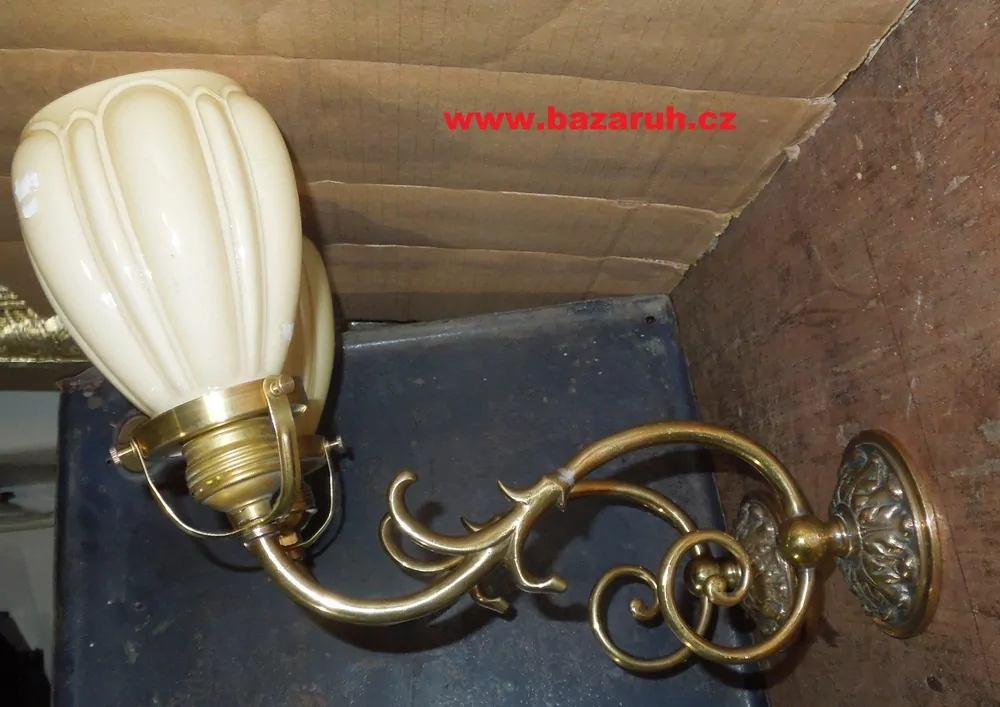 LAMPIČKA NA STĚNU 2 KS NÁSTĚNNÁ LAMPA