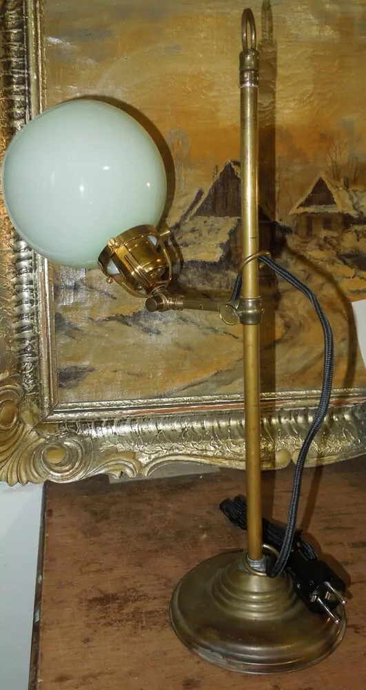 STAROŽITNÁ LAMPA EKTRICKÁ LAMPIČKA