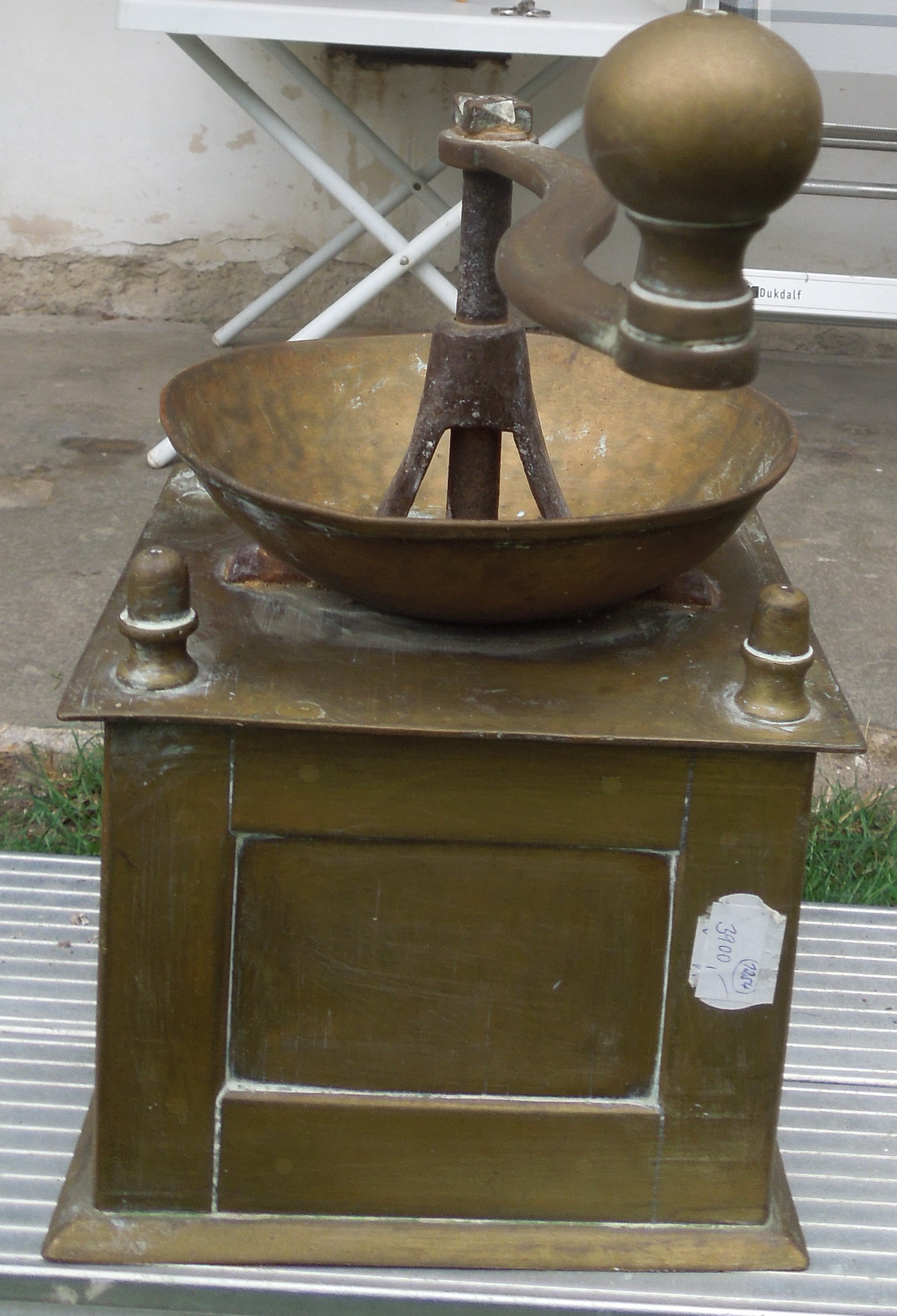 STAROŽITNOST KAFEMLÝNEK KÁVOMLÝNEK MLÝNEK MOSAZNÝ 