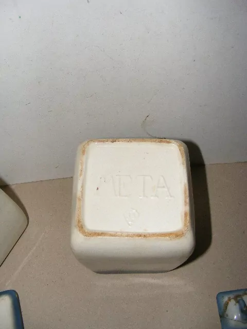 STAROŽITNOST KOŘENKY DOZY TŘEŠNĚ