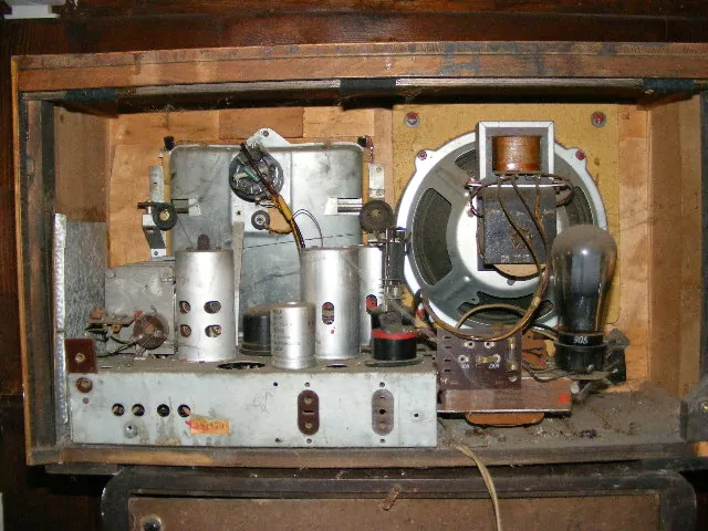 RÁDIO TELEFUNKEN SUPER