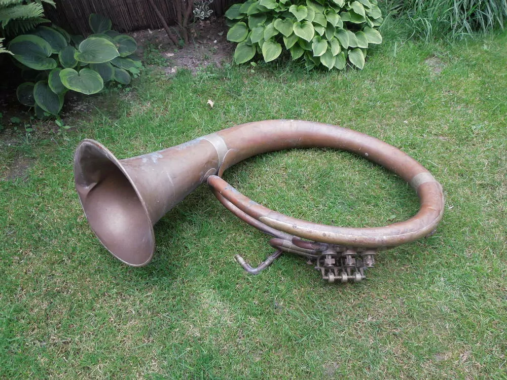 Dechové nástroje - STAROŽITNÁ TRUBKA - TUBA