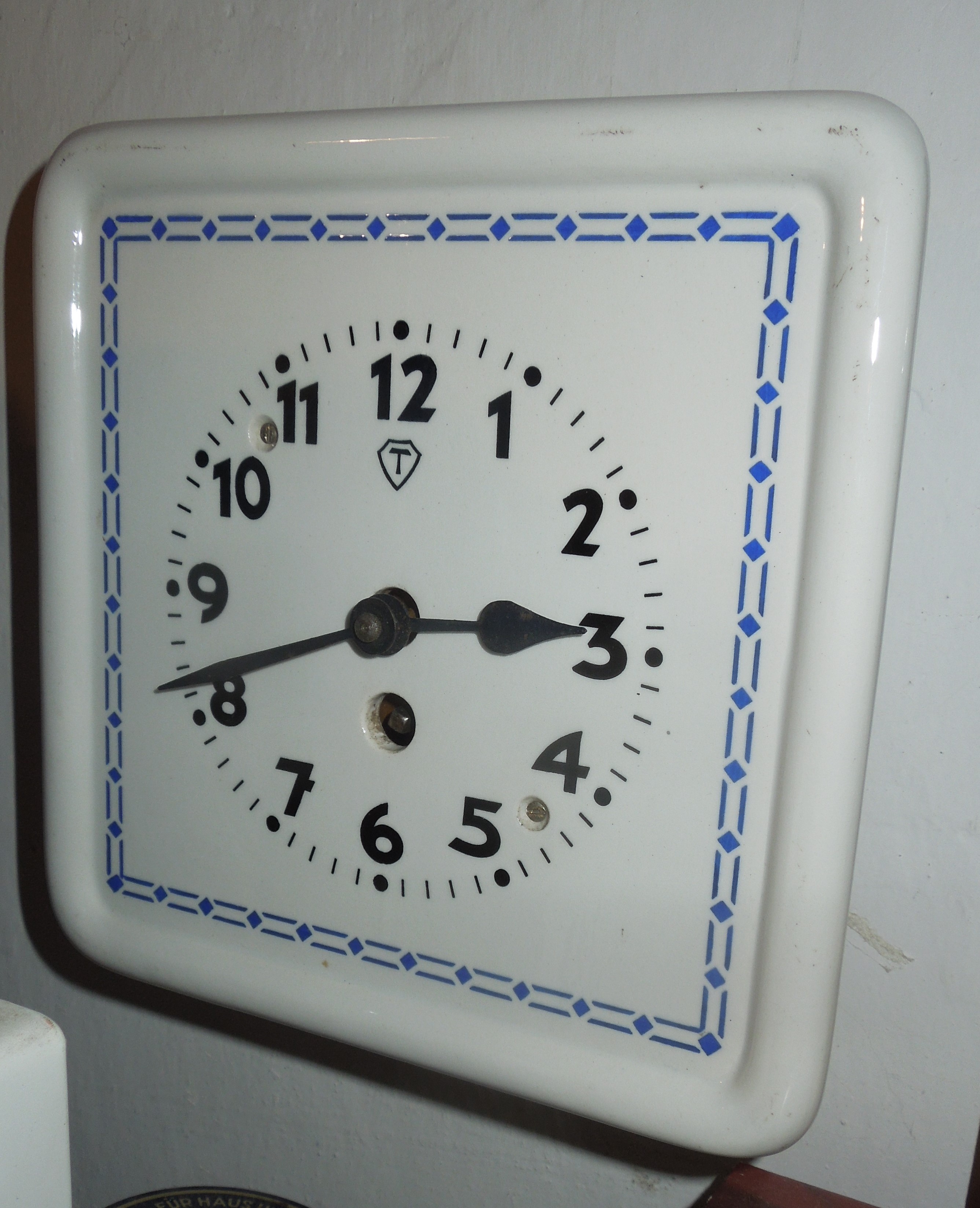 HODINY PORCELÁNOVÉ NÁSTĚNNÉ KUCHYŇSKÉ MALÉ