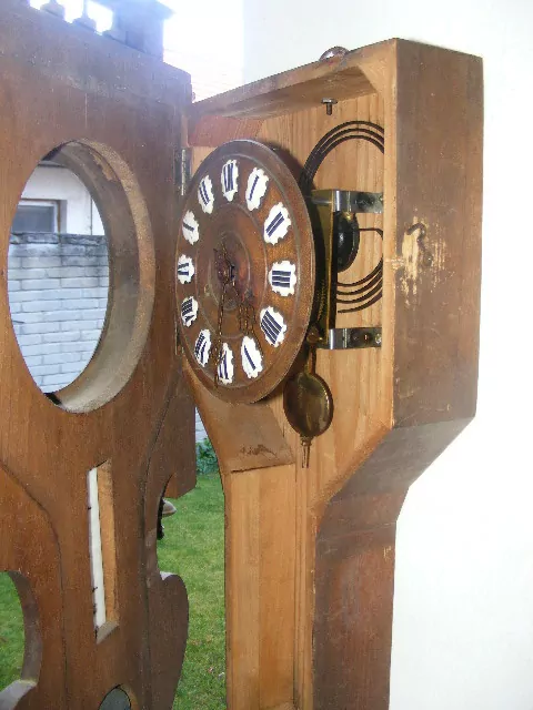 HODINY NÁSTĚNNÉ PÉROVÉ teploměr barometr