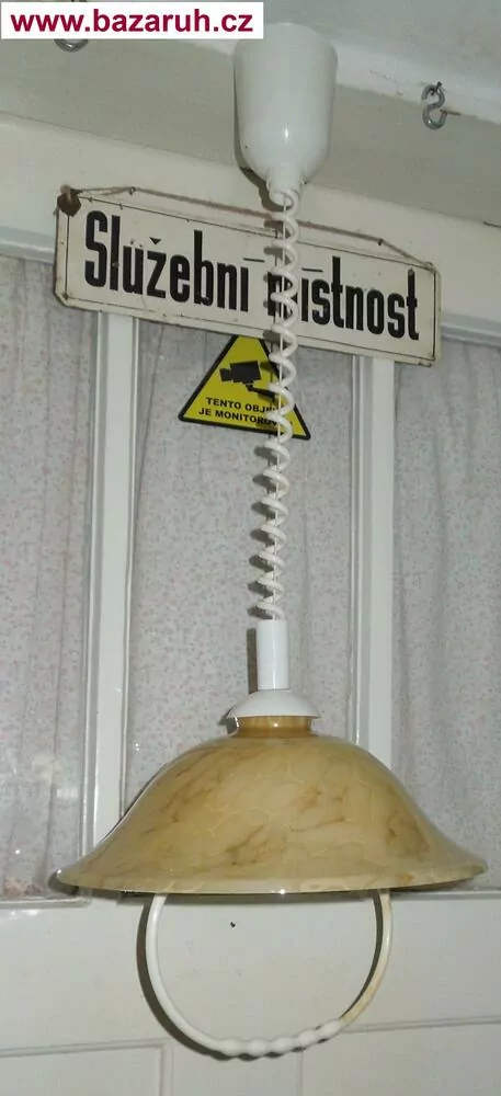 STARÝ LUSTR stahovací