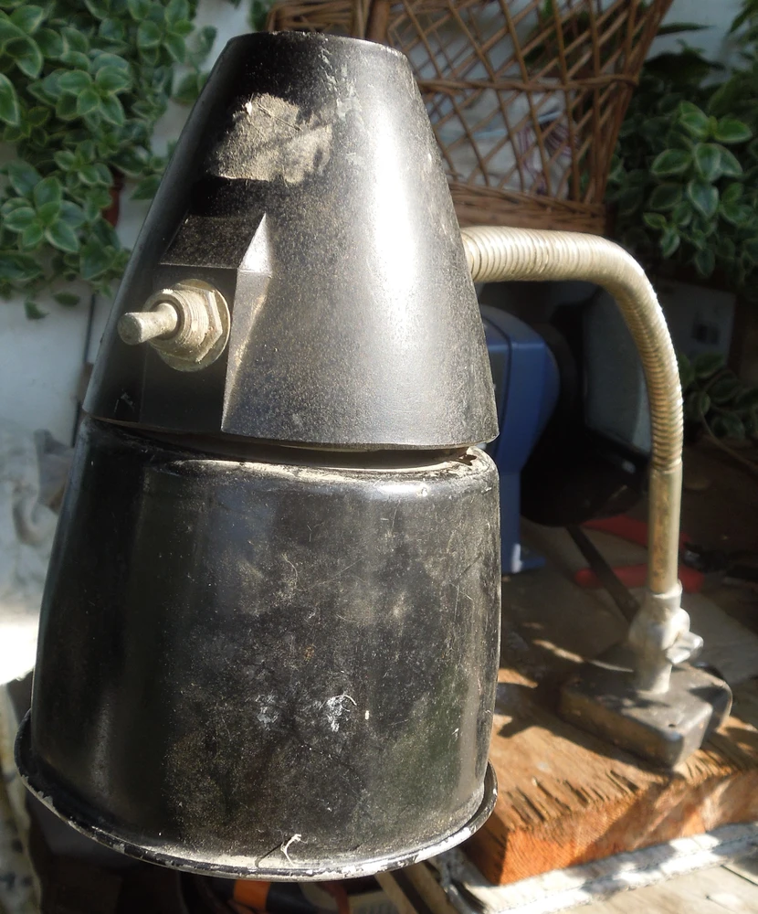 LAMPIČKA PRŮMYSLOVÁ ZNAČENÁ